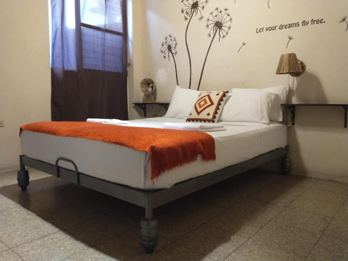 Dreamkapture Hostel Close To The Airport And Bus Terminal Guayaquil Esterno foto