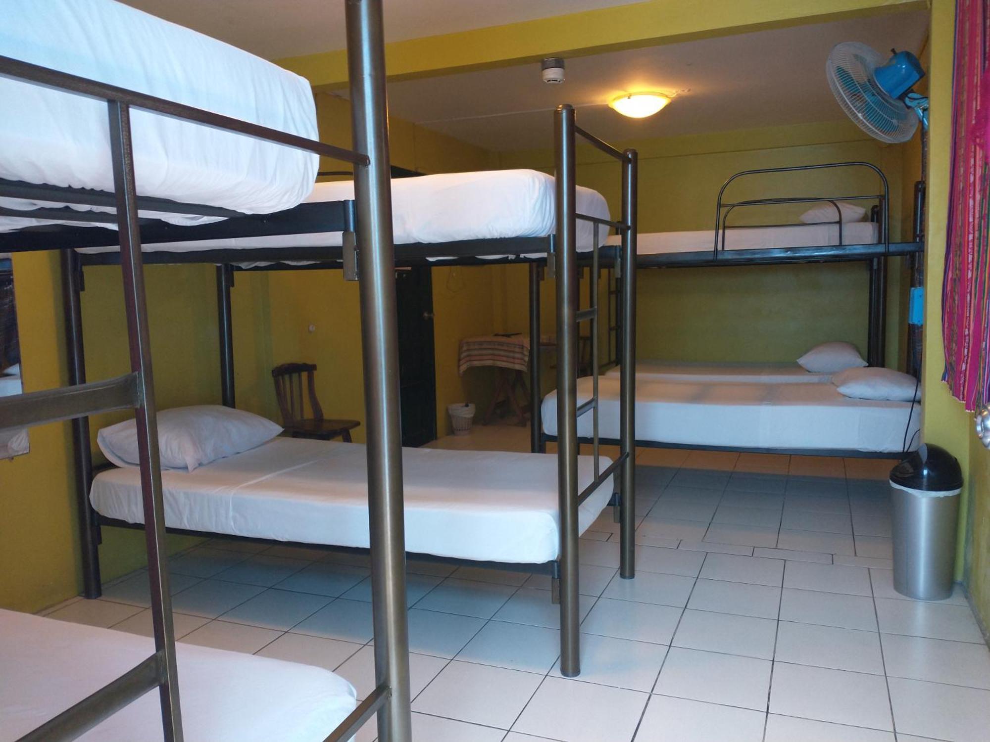 Dreamkapture Hostel Close To The Airport And Bus Terminal Guayaquil Esterno foto
